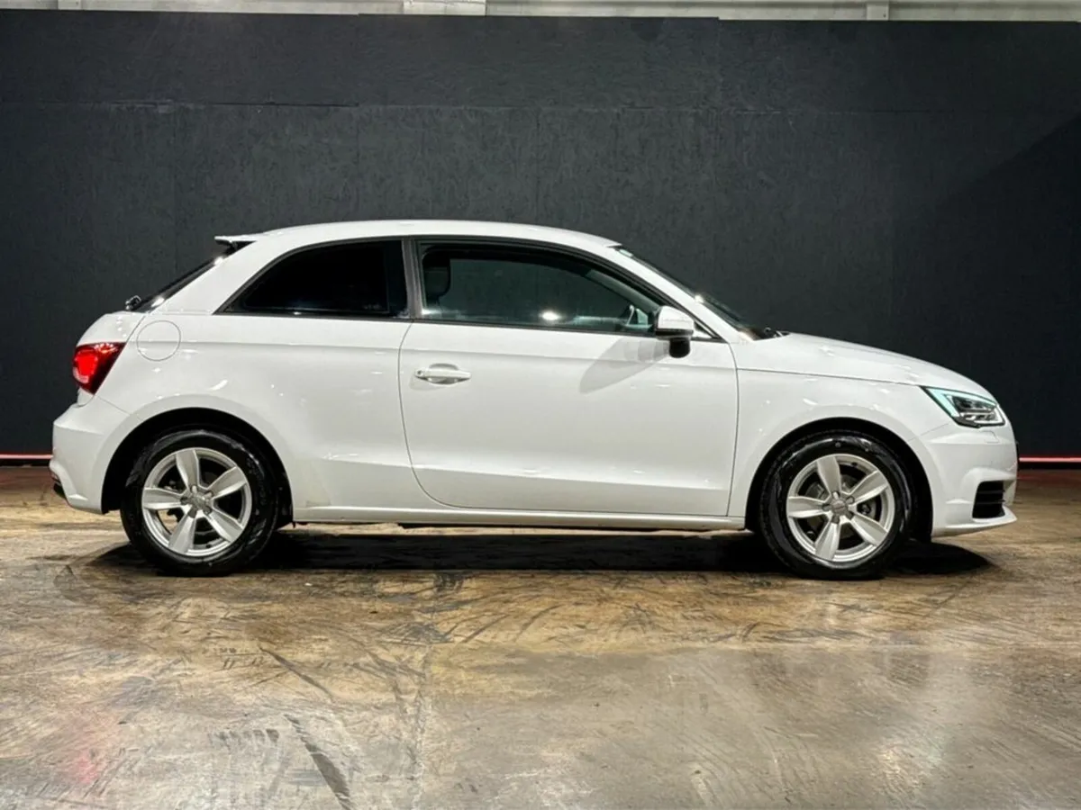 Audi A1 1.0 TFSI - REVERSE CAMERA - ALLOY WHEELS - Image 3