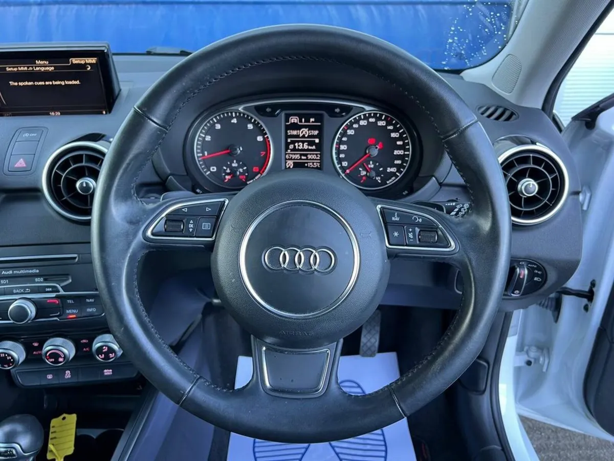 Audi A1 SPORTBACK 1.0 TFSI AUTO // PARKING SENSORS - Image 4