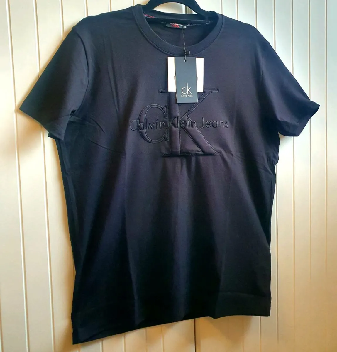 Brand New Mens Top - Image 3