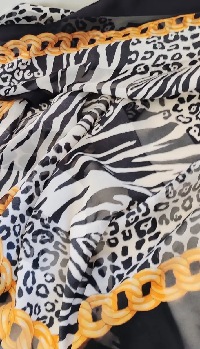 Vintage Italian scarf - Image 2