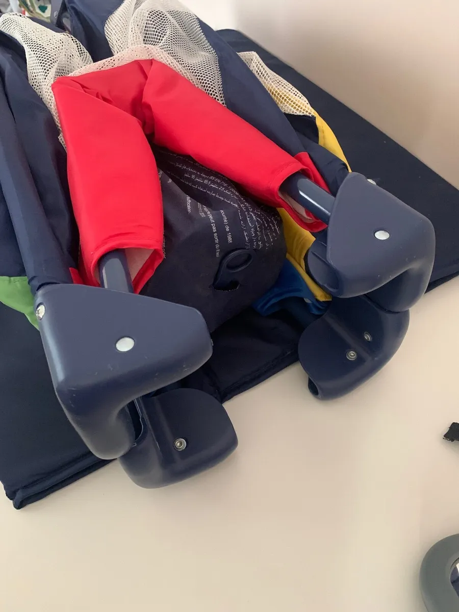Travel cot - Image 3