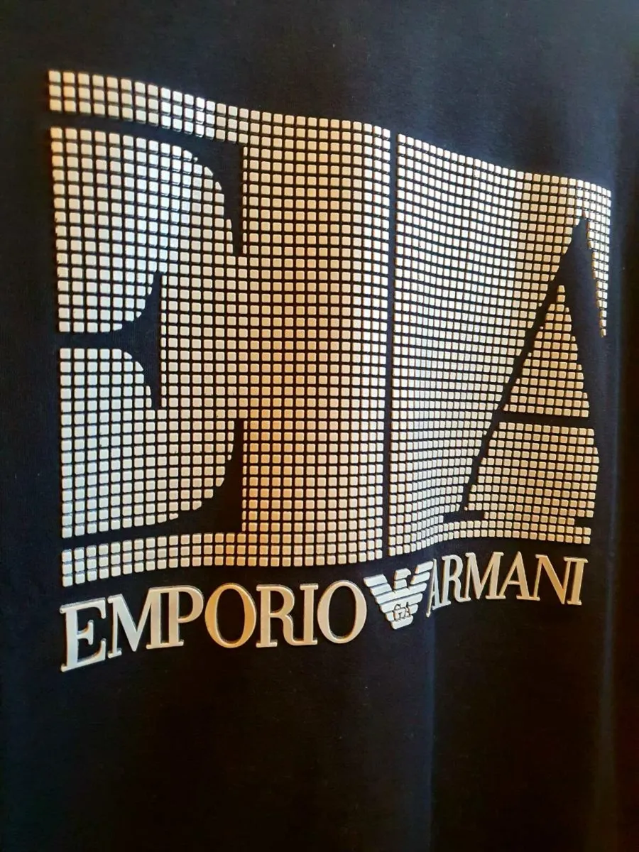 Brand New Mens Top - Image 4