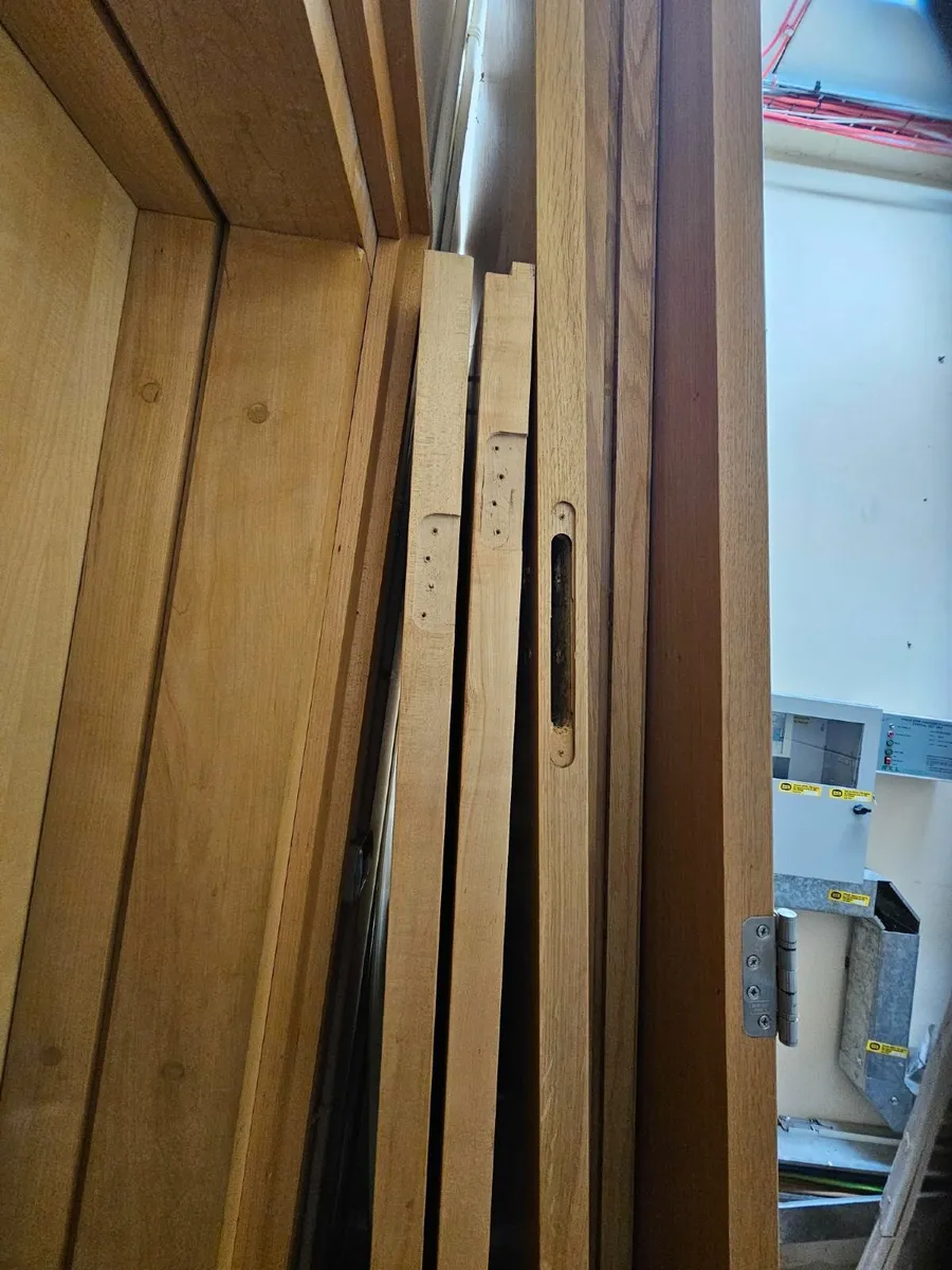 Solid Oak Fire Doors and Frames - Image 4