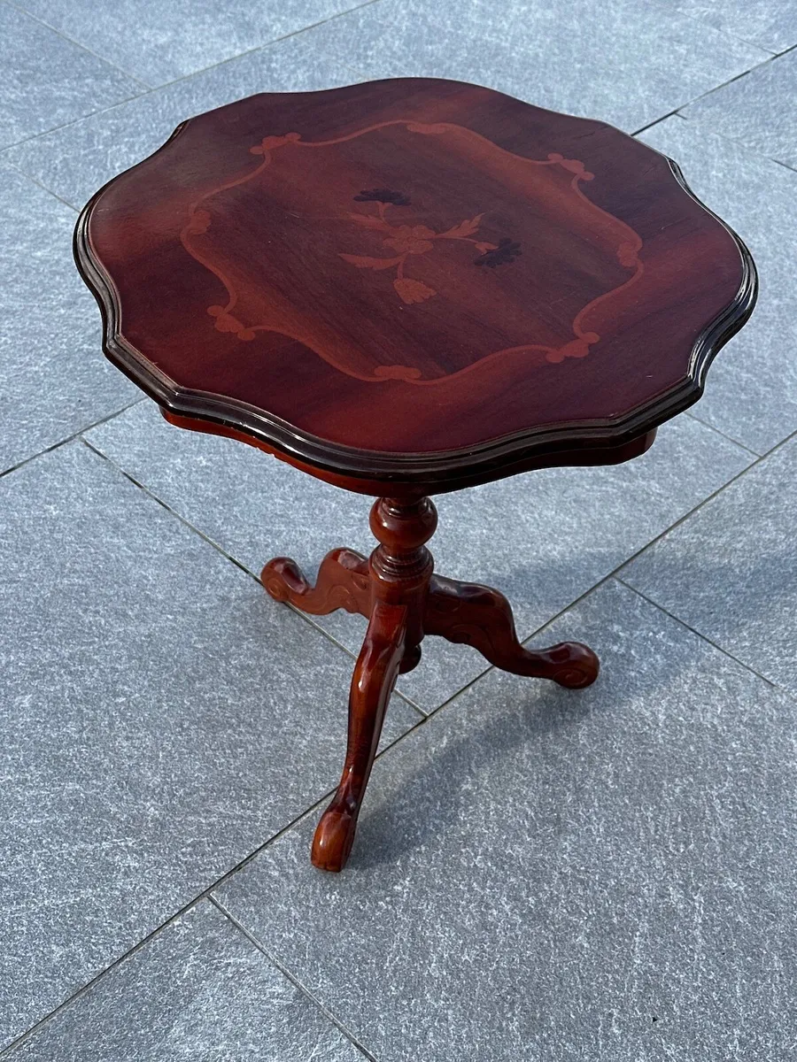 Wine / coffee table - Image 1