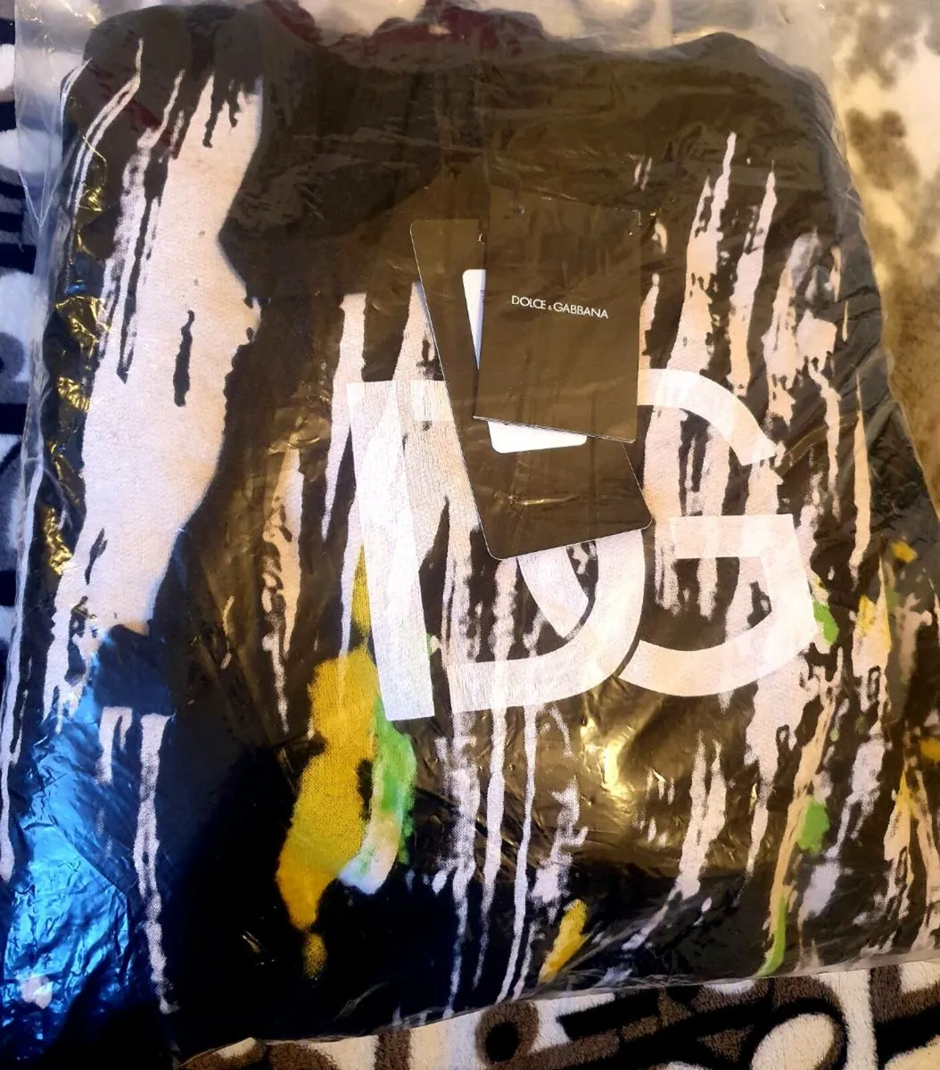 Brand New Mens Hoodie - Image 2