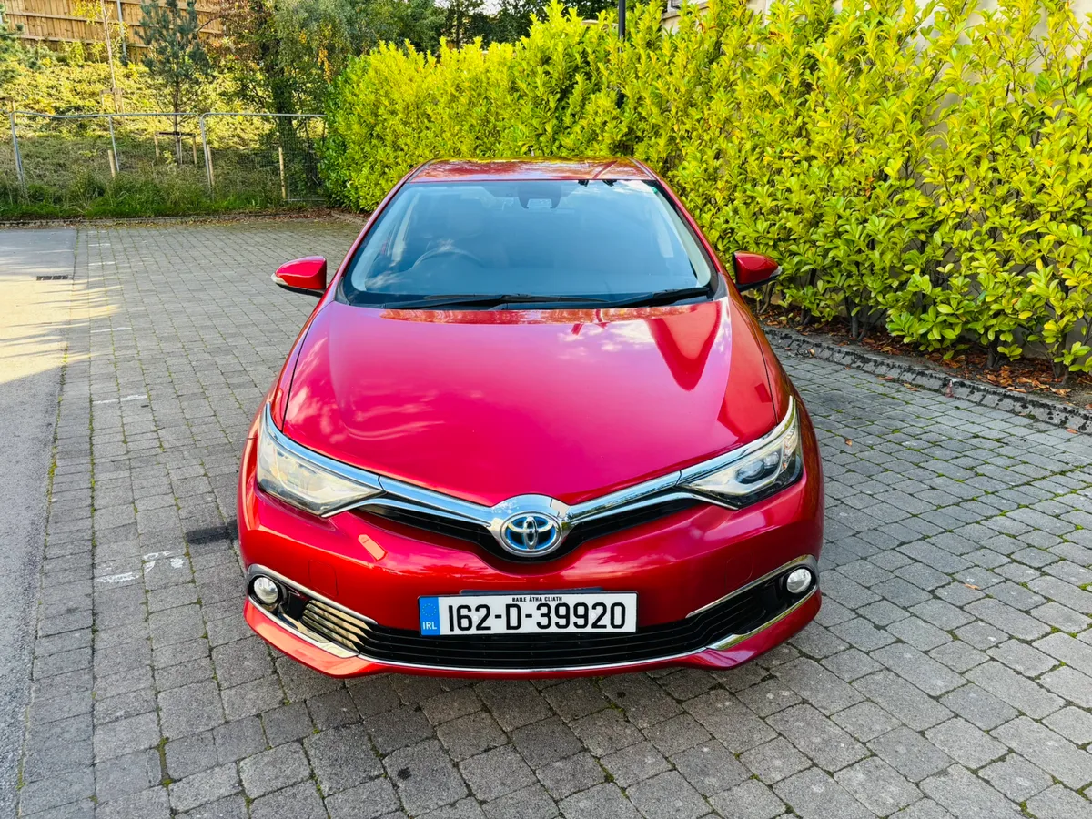 2016 TOYOTA AURIS 1.8 HYBIRD HIGH SPEC LOW MILES - Image 2