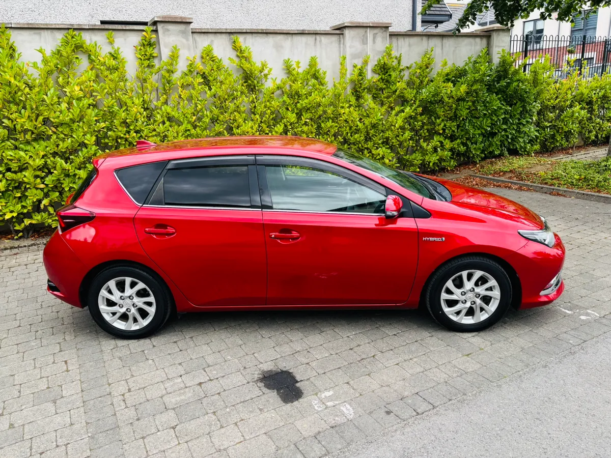 2016 TOYOTA AURIS 1.8 HYBIRD HIGH SPEC LOW MILES - Image 4