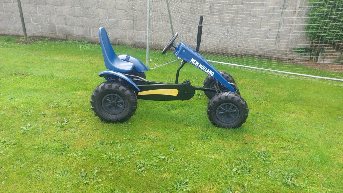 All newly refurbished berg new Holland kart - Image 1