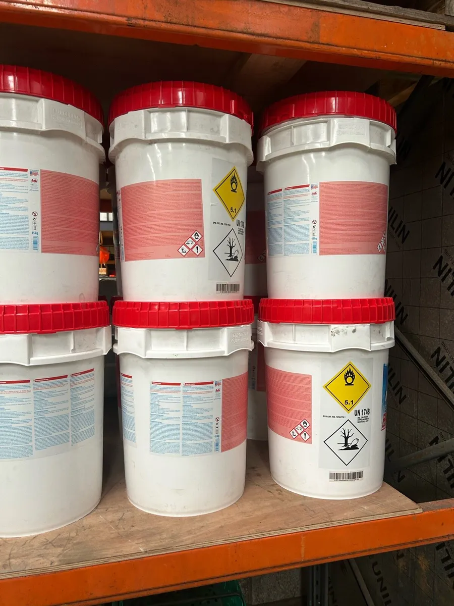 45lt buckets - Image 2