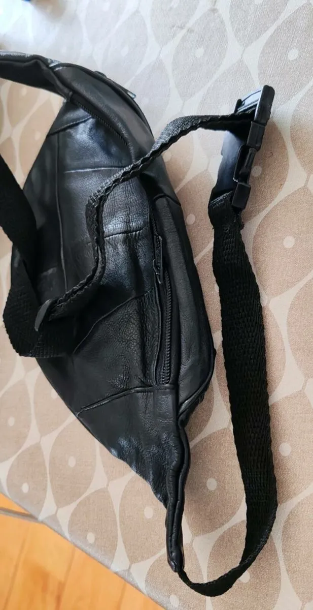 Retro leather waist bag - Image 3