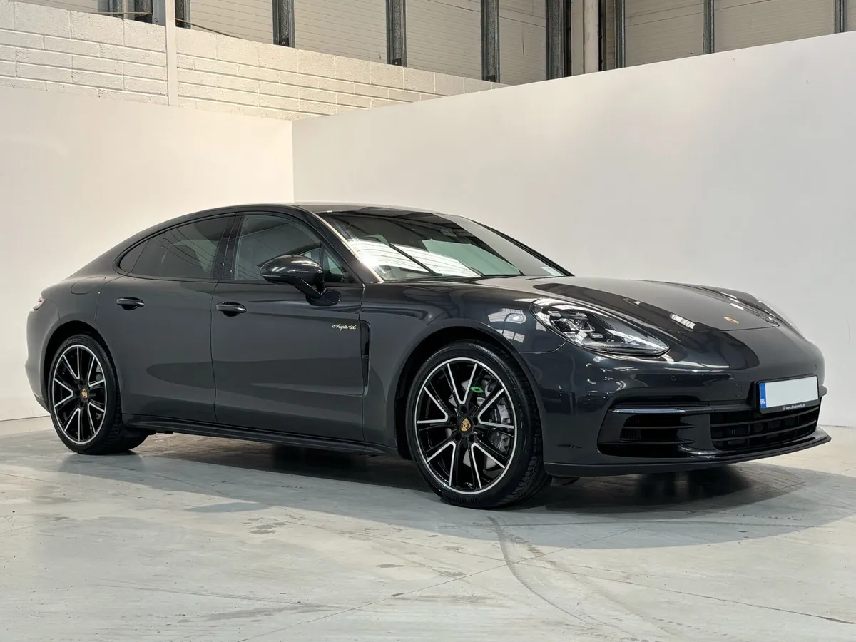 2018 Porsche Panamera 4 3.0 E Hybrid 462BHP - Image 2