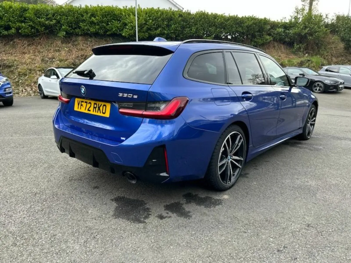 2022 BMW 330e M Sport Touring LCI Model - Image 4