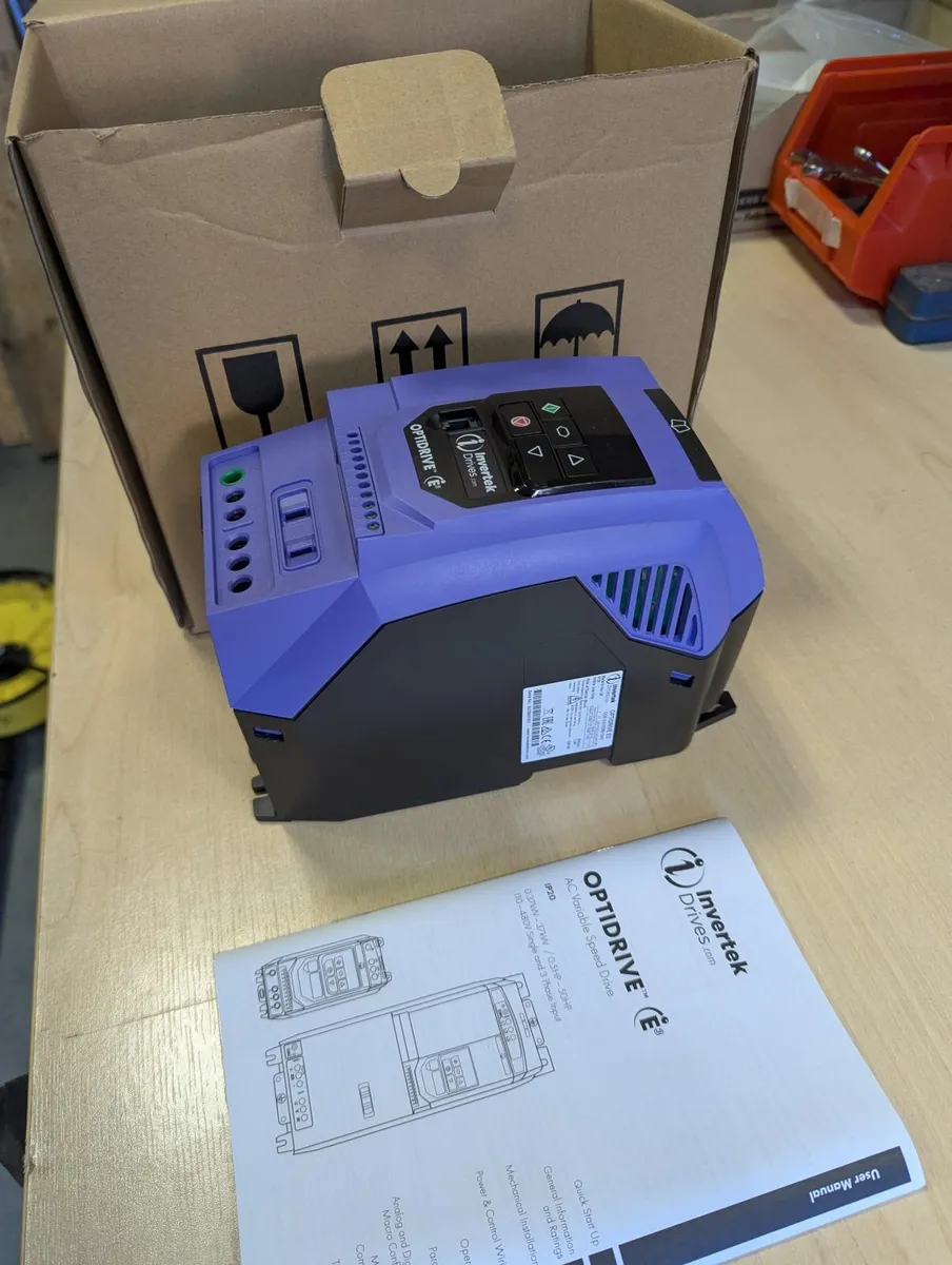 VFD 1.1KW 5.8A 110-115V input,  Variable Frequency - Image 2