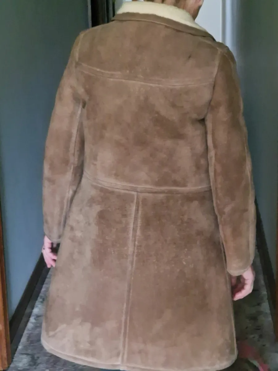 Sheepskin coat - Image 4