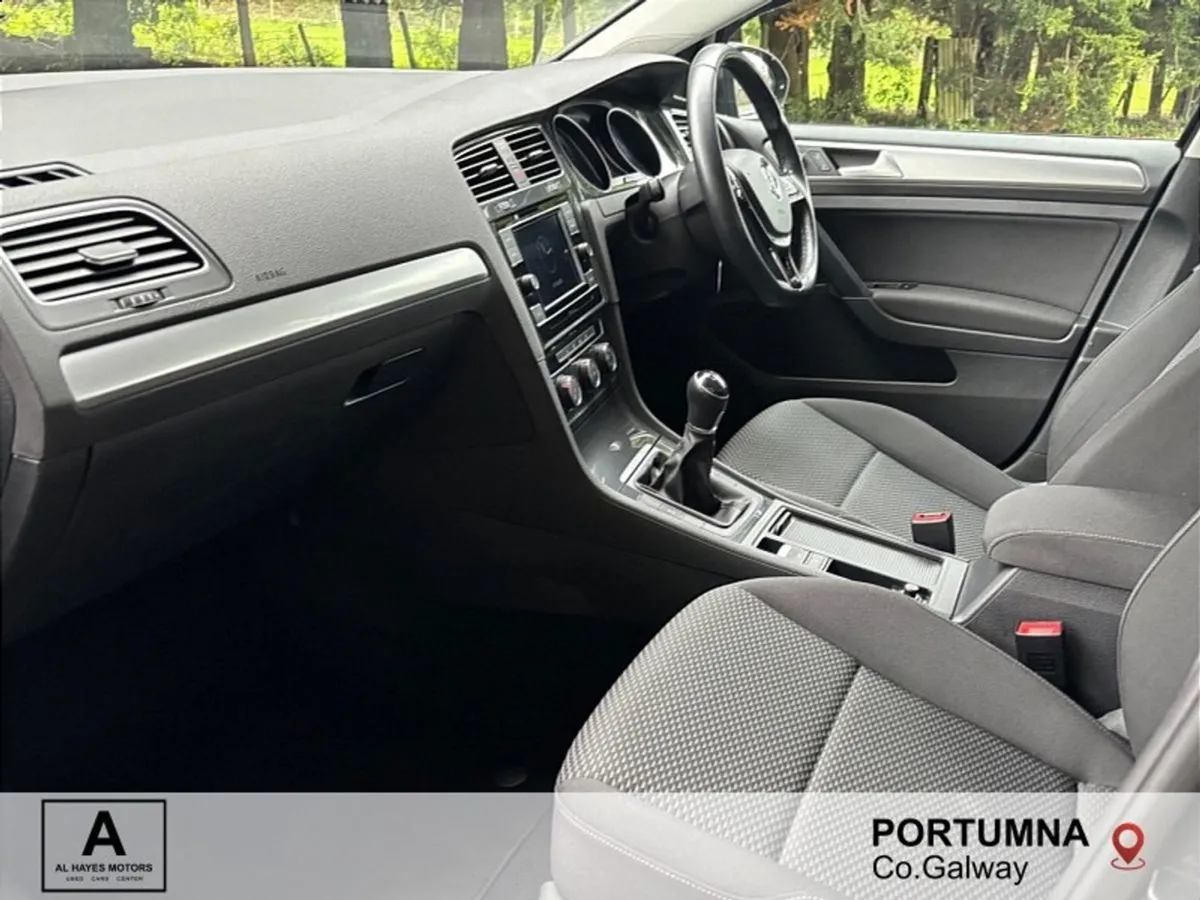 Volkswagen Golf Trendline 1.6 TDI 115HP  sale NOW - Image 4