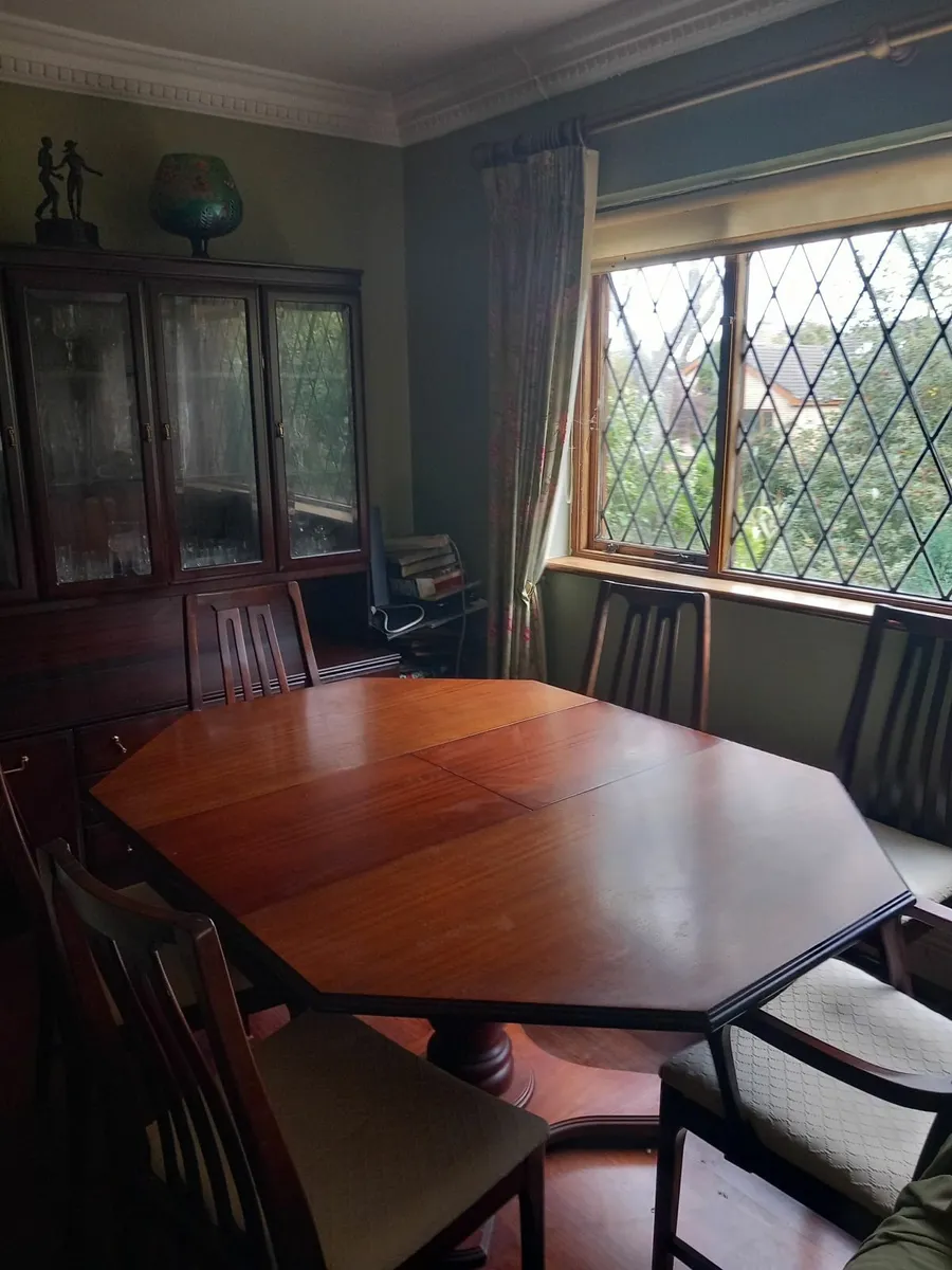 Dining room table and chairs - Image 2