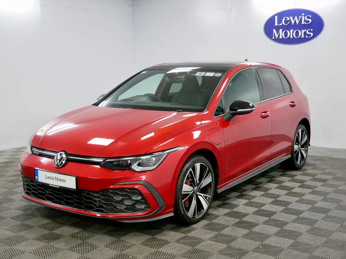 2022 Volkswagen Golf GTE 1.4TSI PHEV 245BHP - Image 4