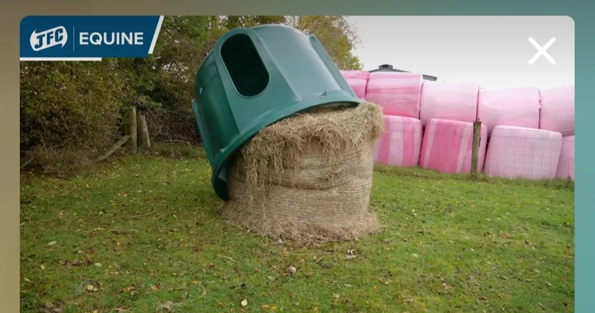 JFC Equine Horse Round Bale Cover / Hay Bell - Image 4