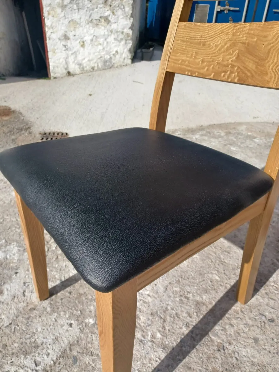 Dining Table with 6 chairs *NEVER USED* - Image 3