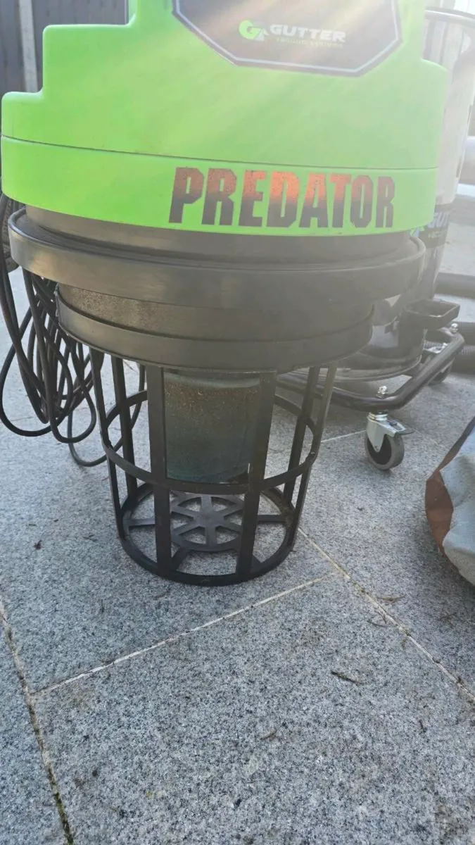 Predator Gutter Vac Commercial Gutter Cleaner - Image 4