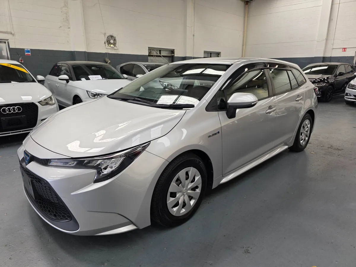 Toyota Corolla Touring Hybrid 2020 - Image 3