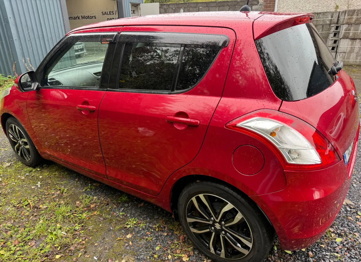 2015(152) SUZUKI SWIFT (ECO HYBRID) - Image 2