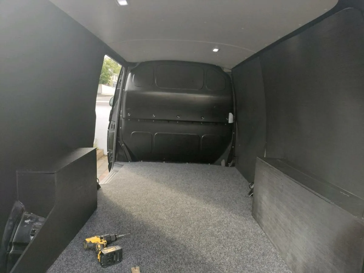 Transporter T6.1 Bulkhead - Image 1