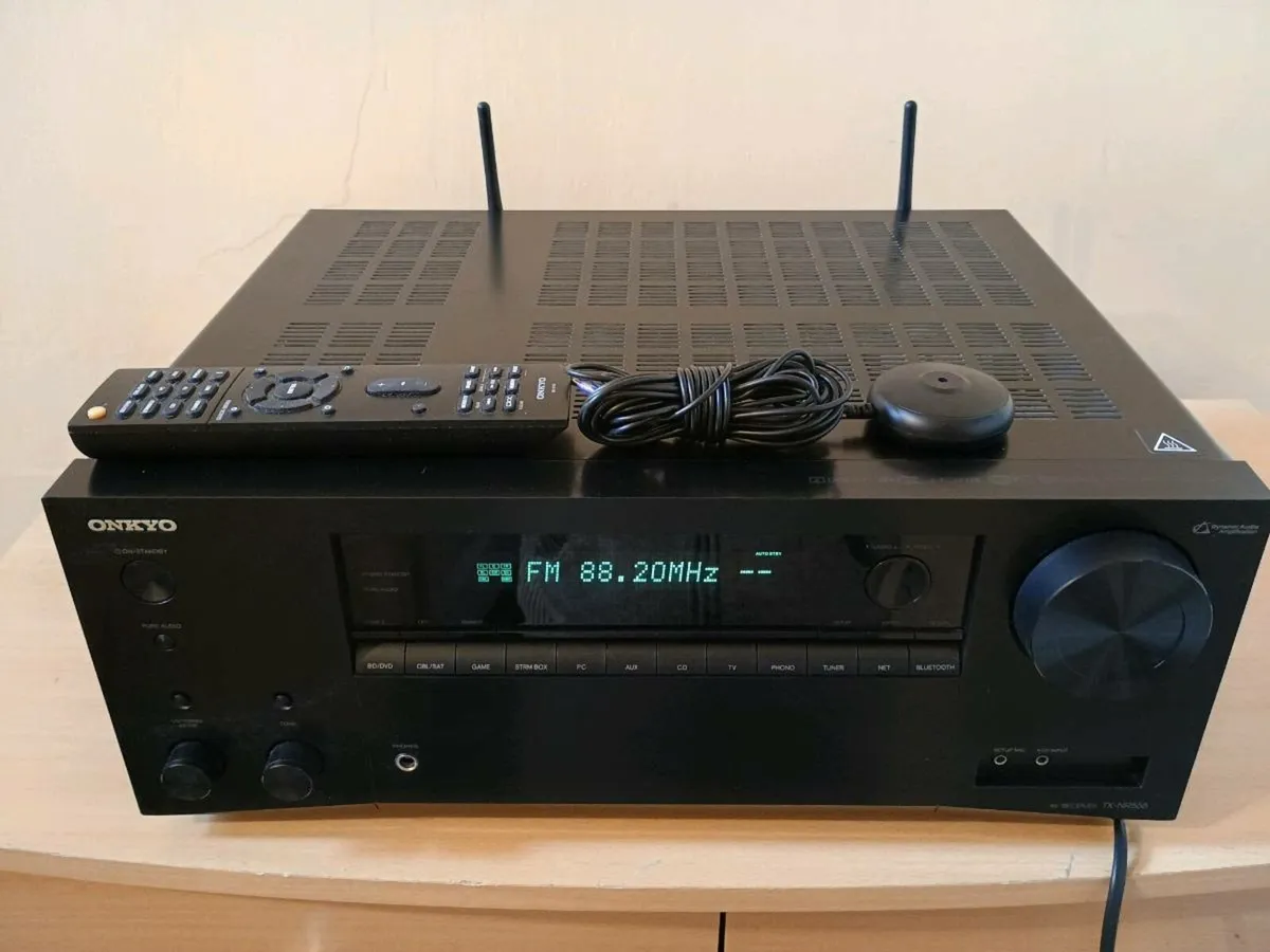 ONKYO TX NR555 AV receiver - Image 2