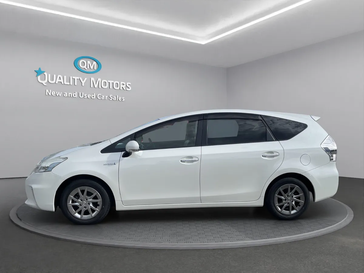 2014 PRIUS HYBRID *7 SEATER* (S57) - Image 3