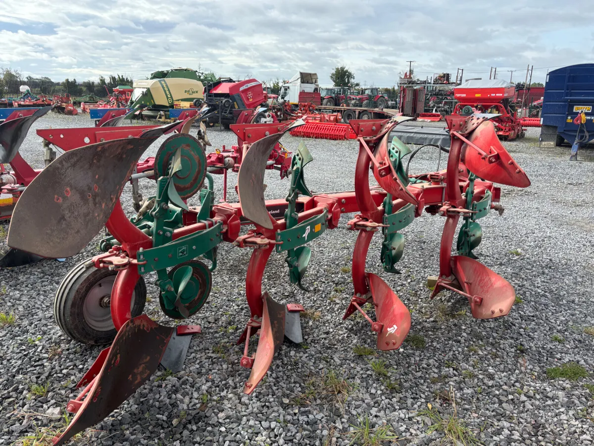Kverneland 4 Furrow plough - Image 4