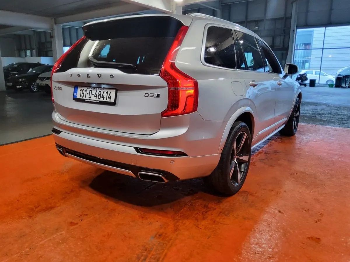 Volvo XC90 D5 (235hp) AWD R-design Geartronic - Image 4