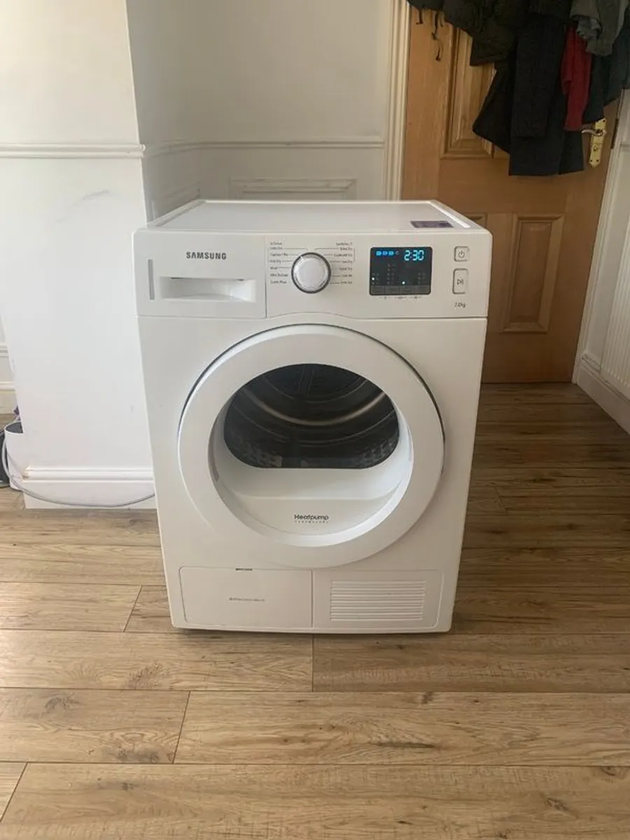 Samsung 7kg dryer - Image 1