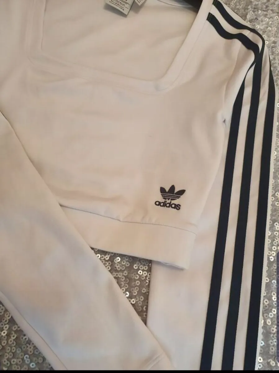 Brand New Womens Crop top - Image 3
