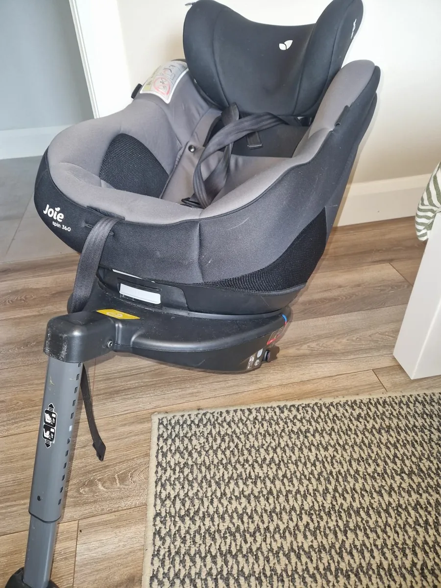 Joie 360 Isofix car seat - Image 4