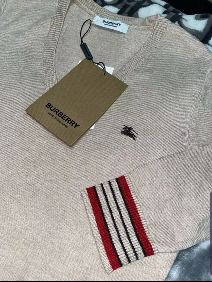 Brand New Top - Image 1