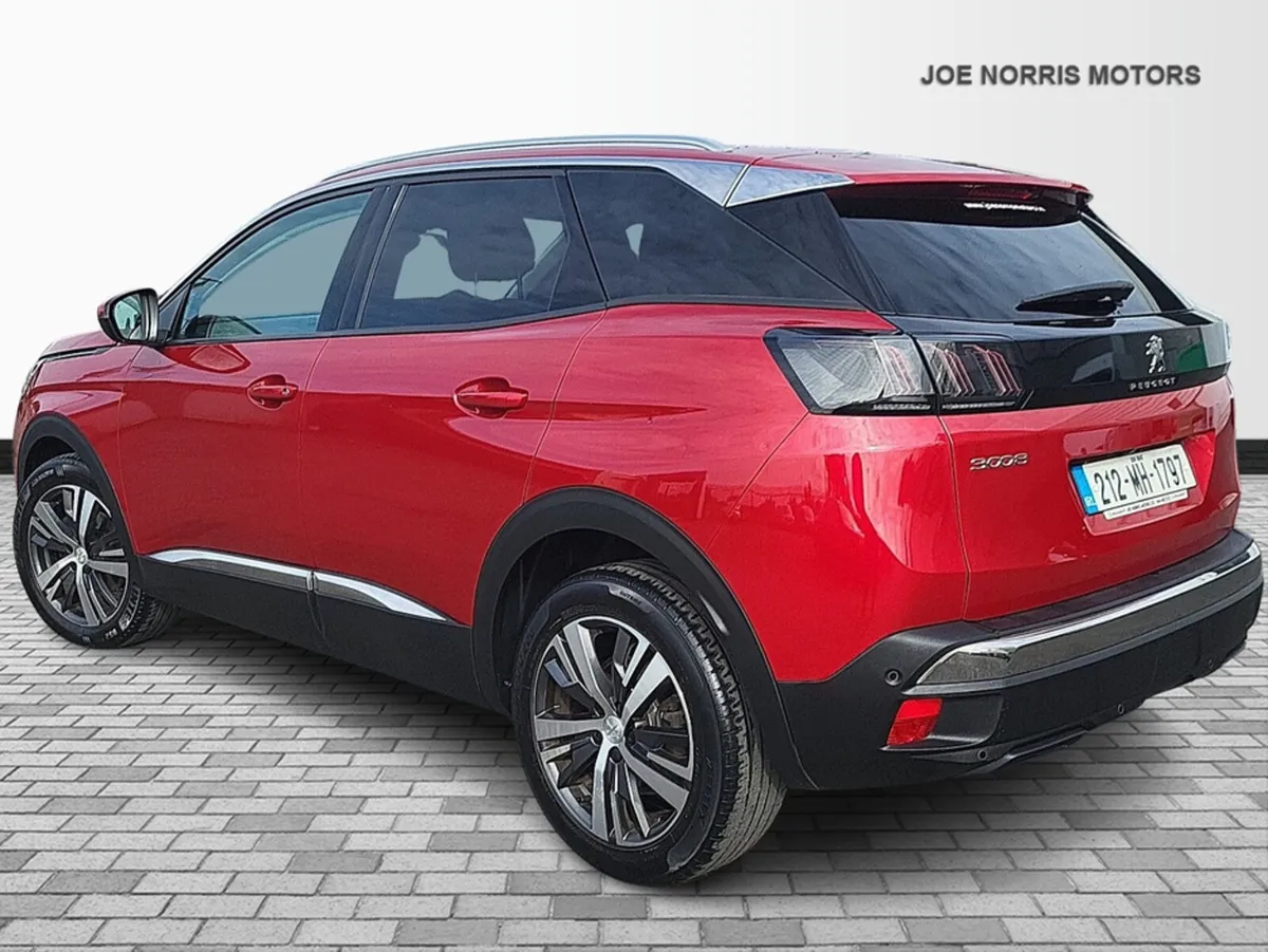 Peugeot 3008 FL ALLURE 1.5 BLUE HDI130 - Image 2