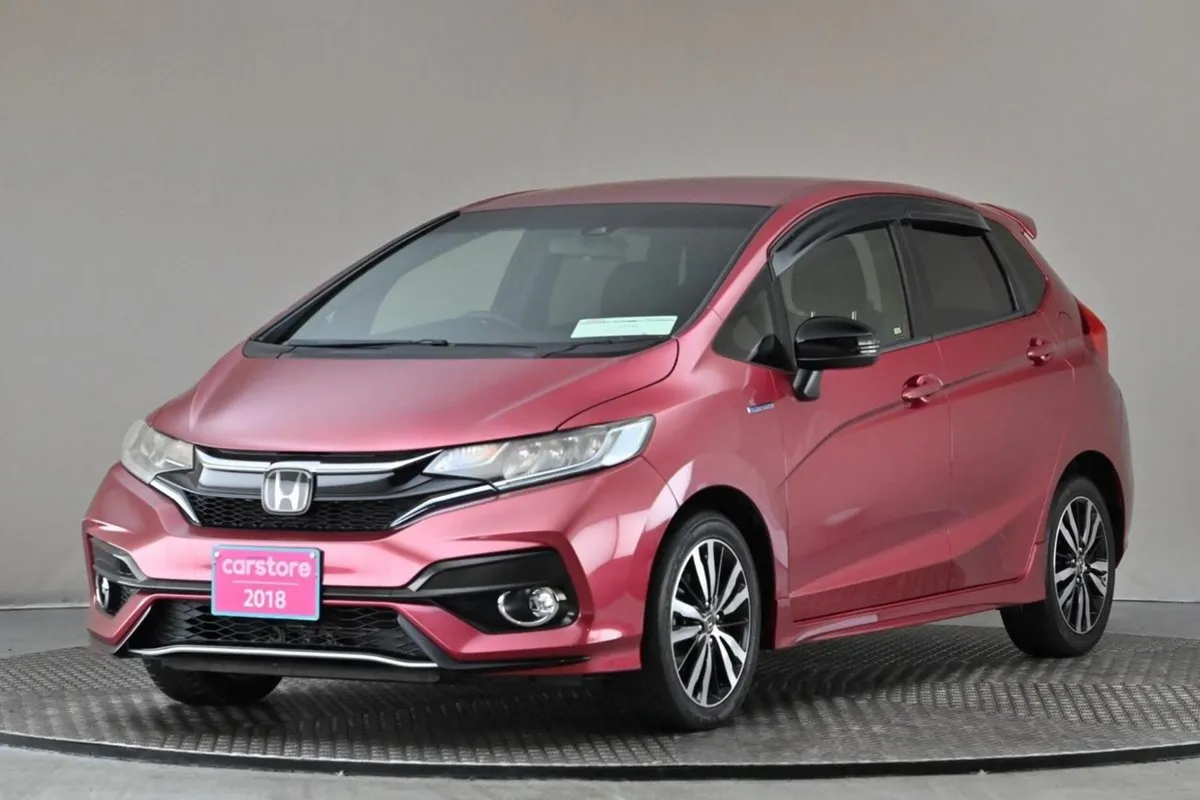 Honda Fit 1.5 Hybrid  pink Pearl 9  Android Car P - Image 3