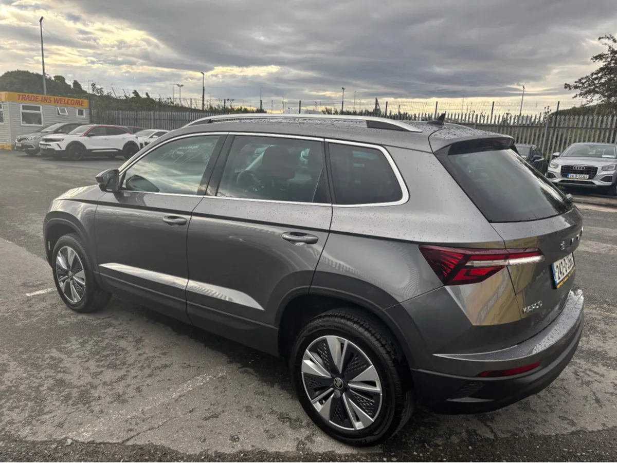 Skoda Karoq AMBITION 2.0 TDI 115HP 5DR - Image 2
