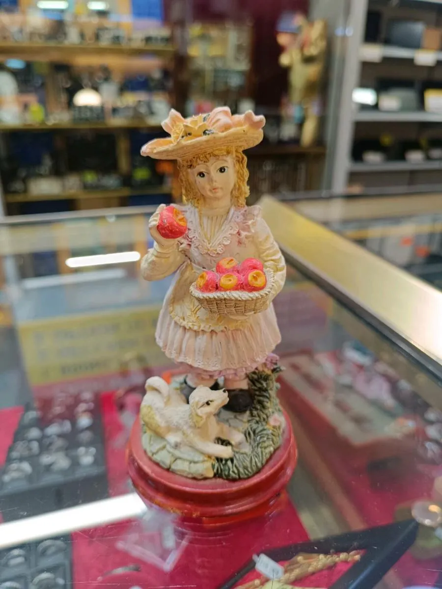 Vintage Figurine Girl with a dog & basket apples - Image 1