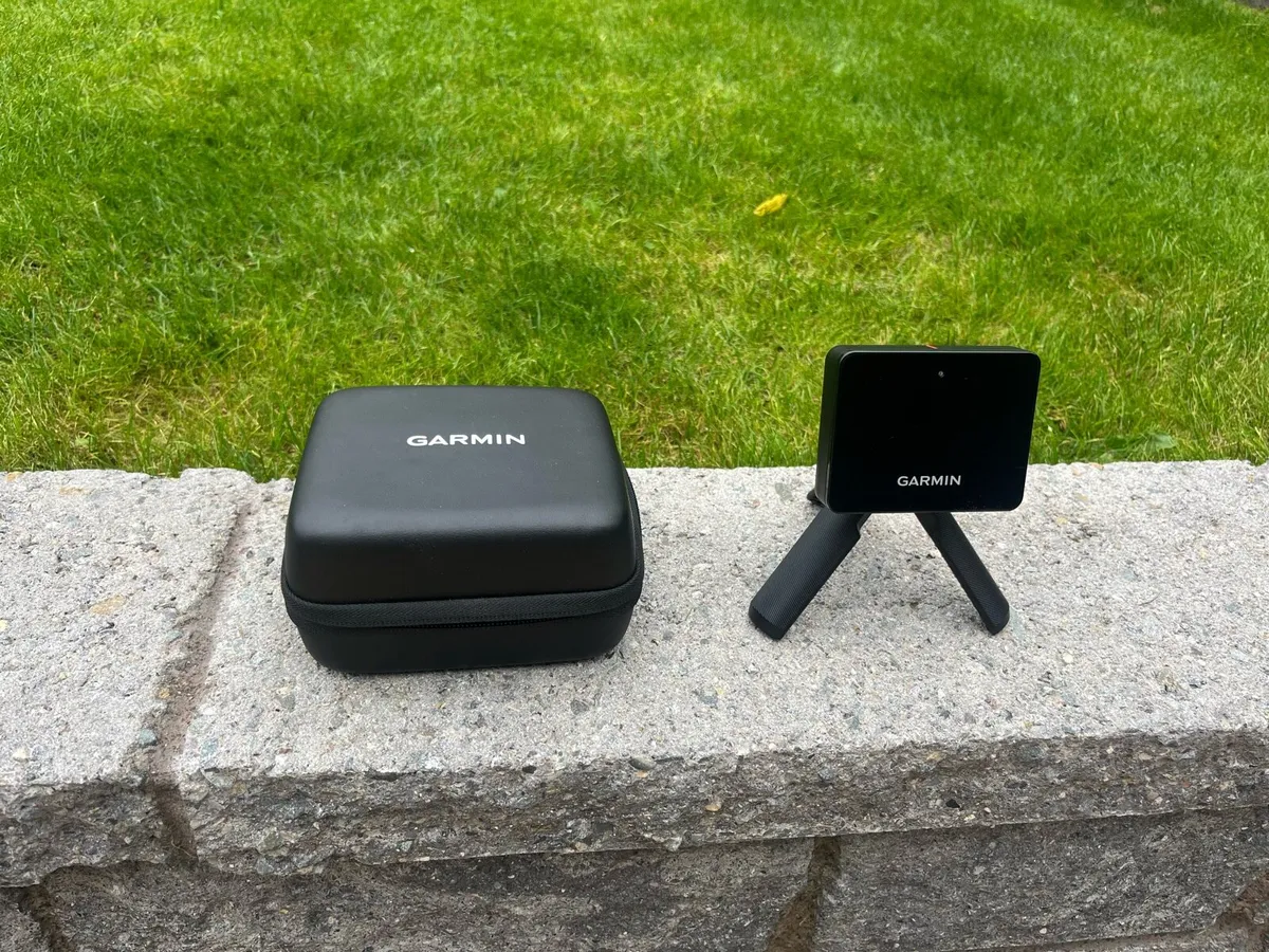 Garmin Approach R10 launch monitor - Image 1