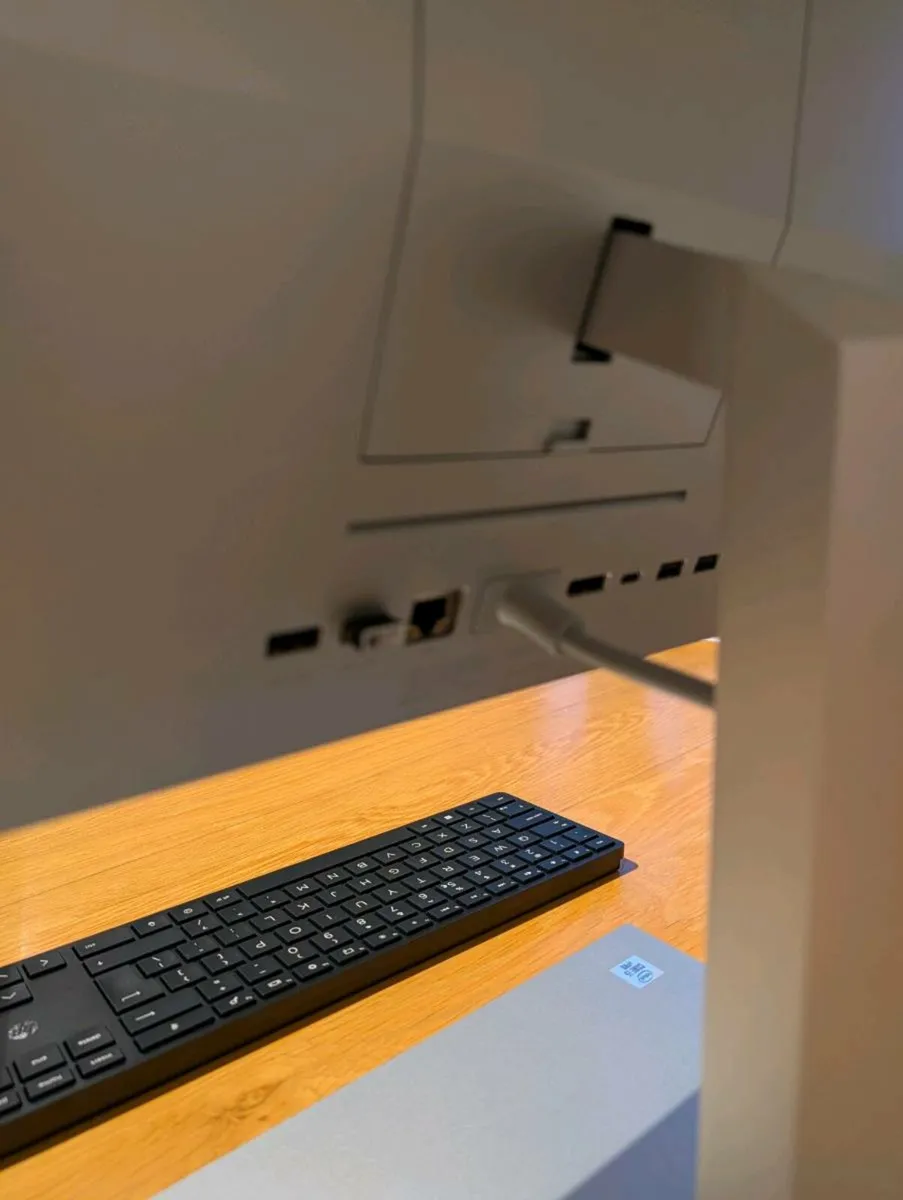 All-in-one HP EliteOne 800 G6 - Image 2