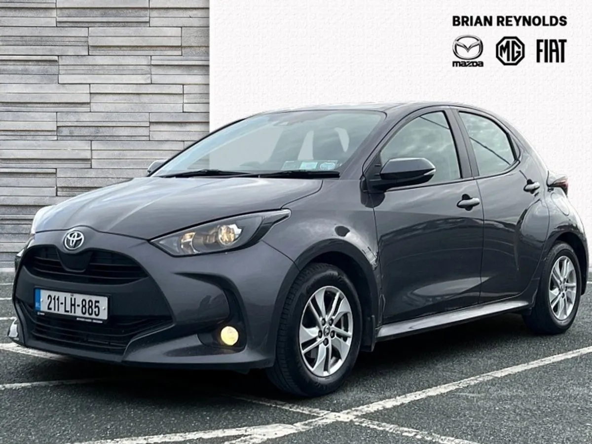 Toyota Yaris 1.0 5Dr Luna - Image 1