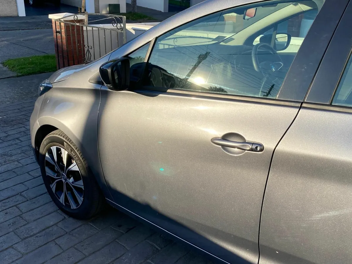 Renault Zoe 2023 - Image 2