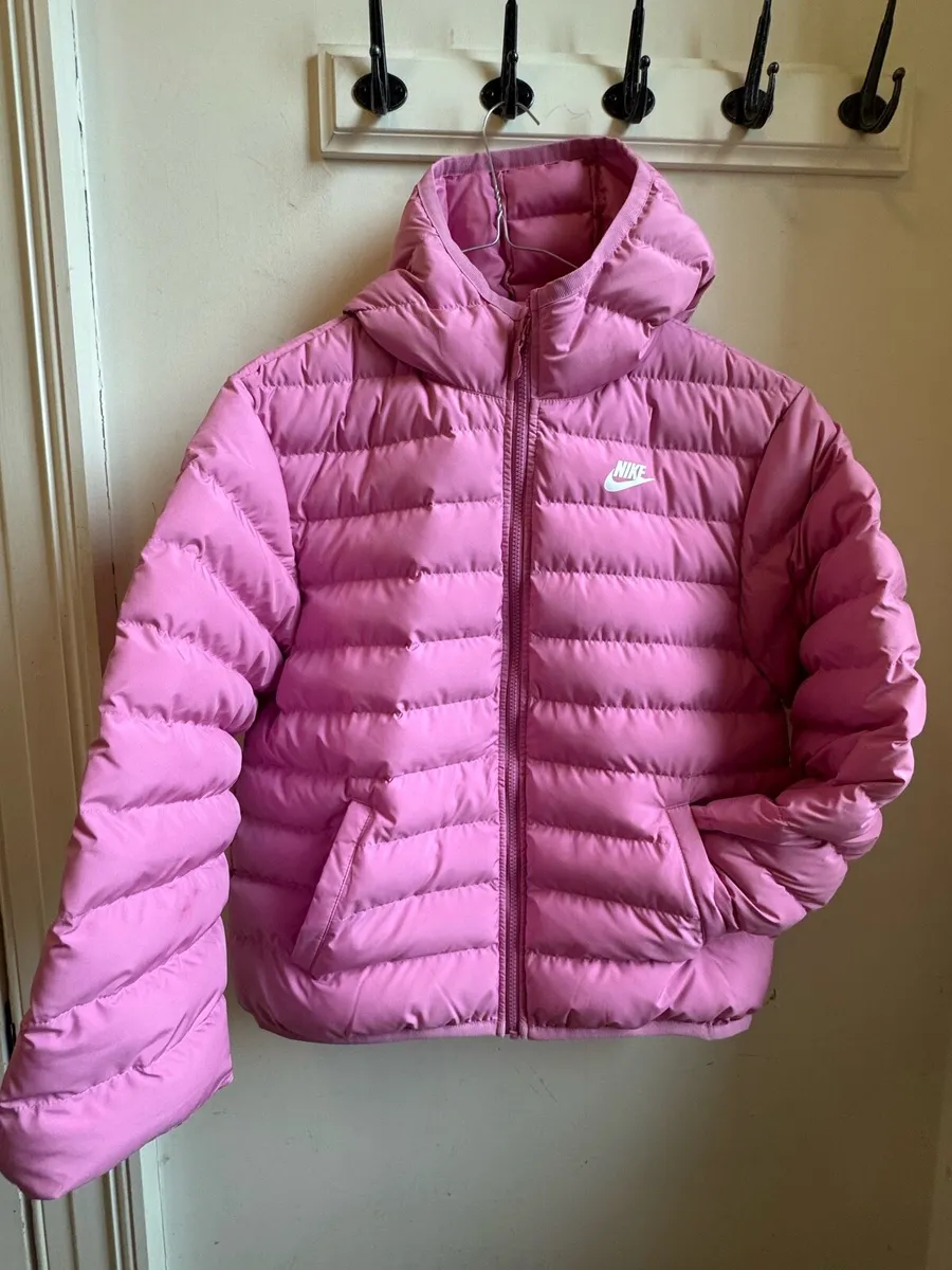 NEW - Nike Pink Jacket Age 13-14 - Image 3
