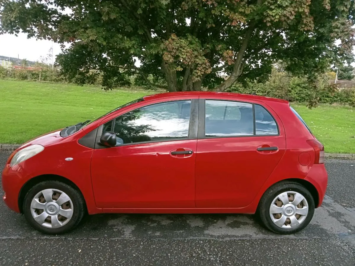 07 Toyota Yaris 1.0lite only 143km Nct'taxed - Image 4