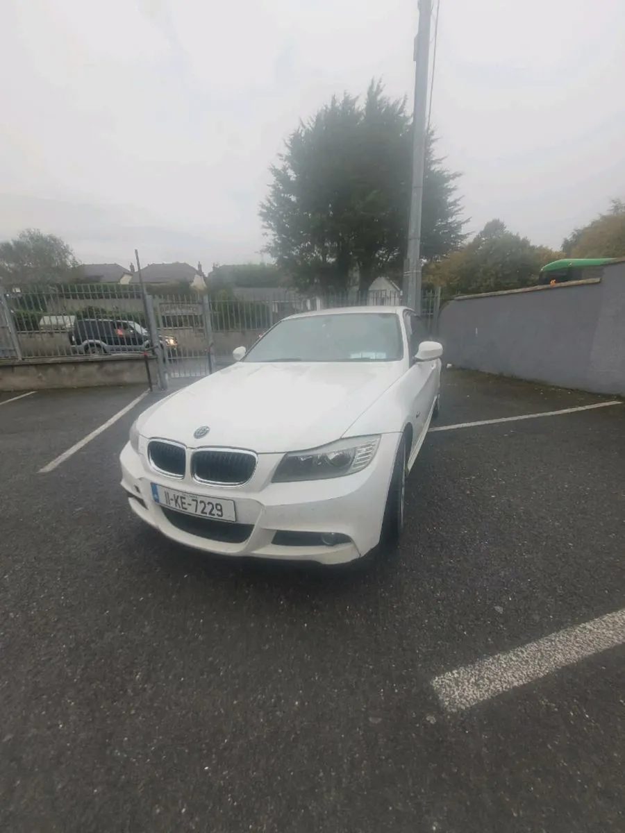 2011 BMW 318D M-sport - Image 1