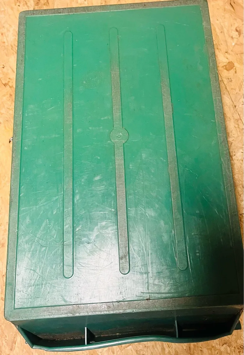 Hard plastic tools box - Image 4