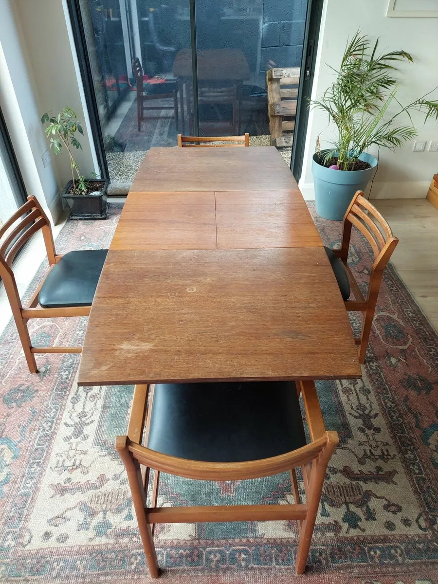 Mid Century Dining Room Table & Chairs - Image 2