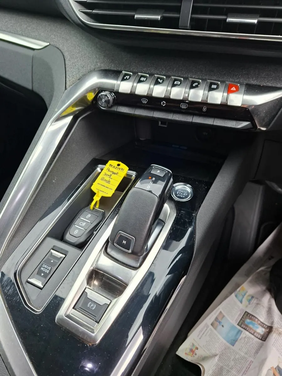 Peugeot 3008 2021 - Image 3