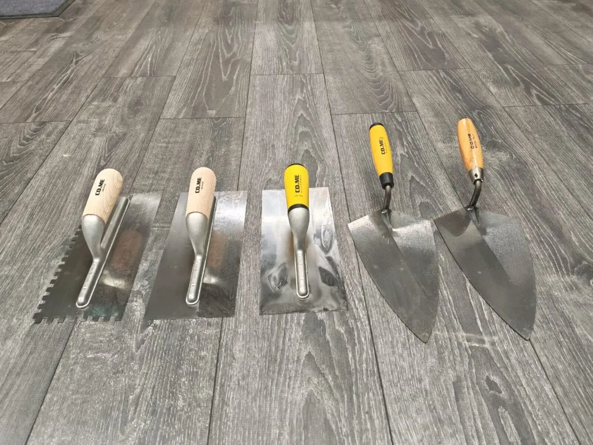 Trowels - Image 1